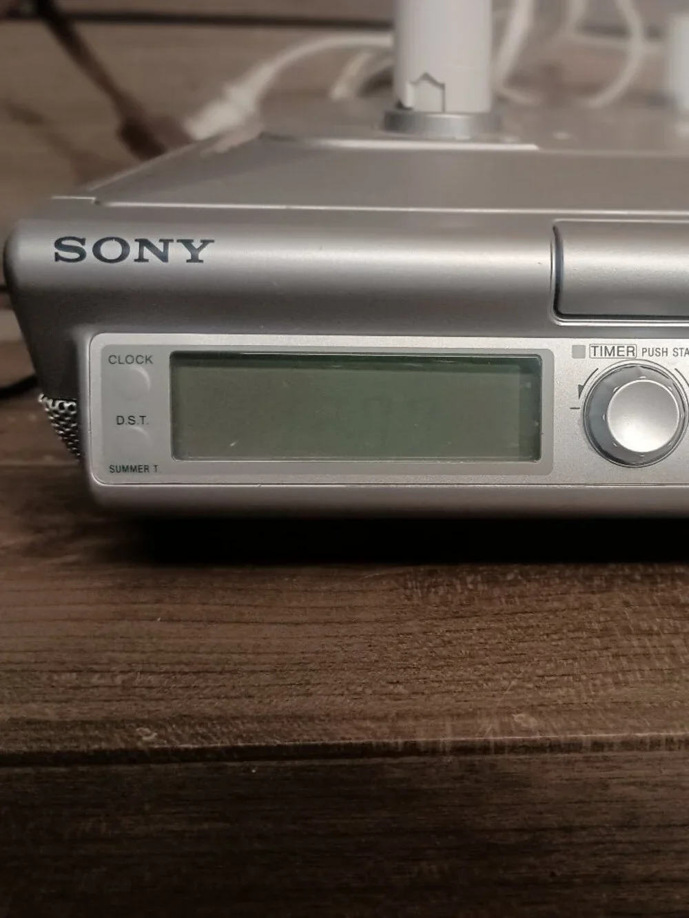 Sony Under Counter CD AM/FM Radio Player Model ICF-CD543RM Tested No Remote